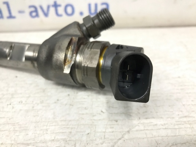 Форсунка инжектора 0445110613 TOYOTA