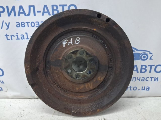 Маховик двигателя 045105269 VAG