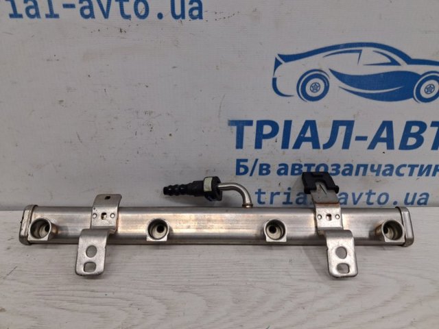 04627892AB Распределитель топлива (рампа) купить Павлоград