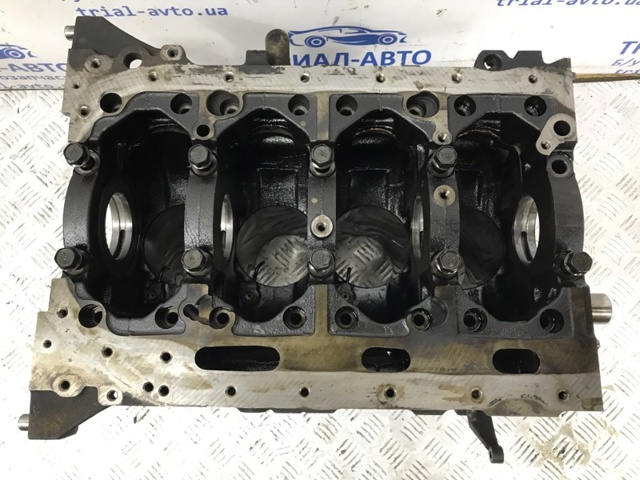1000A670 MITSUBISHI Двигатель в сборе купить в Запорожье