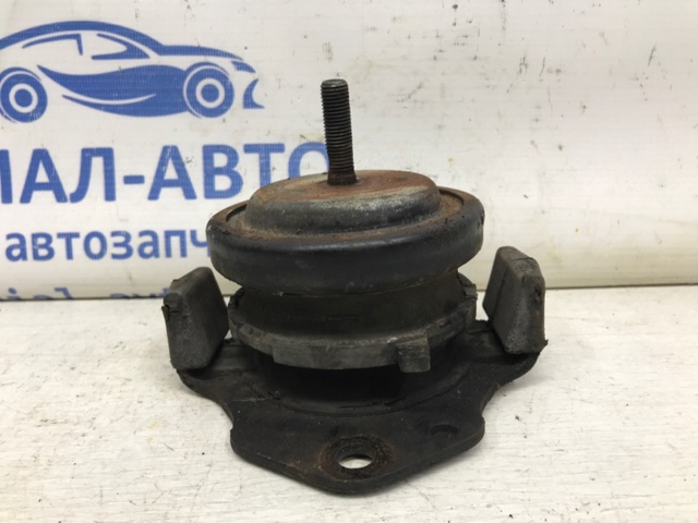 Подушка двигателя Митсубиси Паджеро