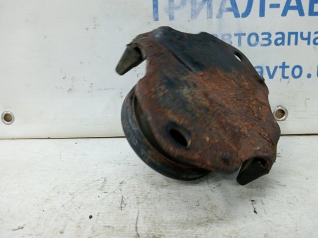 1093A040 Подушка (опора) двигателя левая/правая купить Харьков