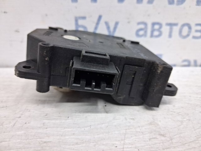 Привод системы автоматического управления отопителем 1138002380 MITSUBISHI