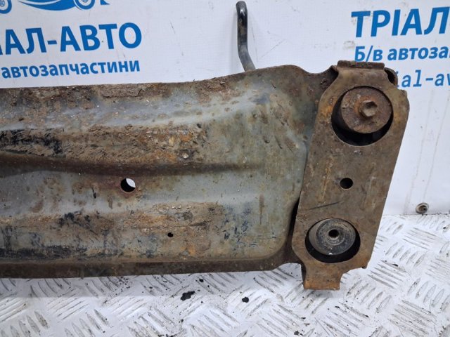 SUZUKI 1173065J00 Балка крепления коробки передач в наличии Чернигов