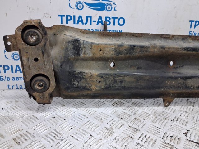 SUZUKI 1173065J00 Балка крепления коробки передач в наличии Львов
