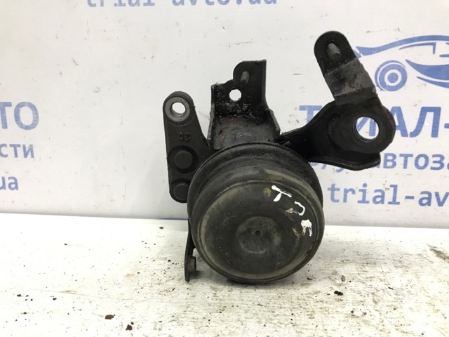 TOYOTA 1230527060 Подушка (опора) двигателя правая в наличии Кривой Рог