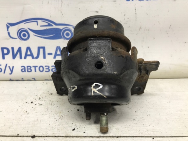 Подвеска двигателя (силового агрегата) 1236130050 TOYOTA