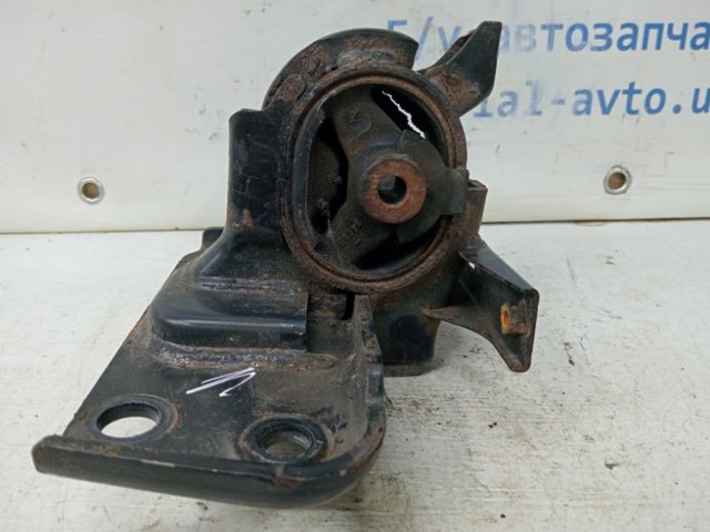 1237226050 TOYOTA Левая подушка двигателя купить в Полтава