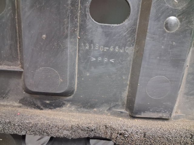 Защита картера двигателя 1318065J00 SUZUKI