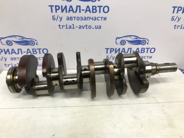 Коленчатый вал 1341150050 TOYOTA