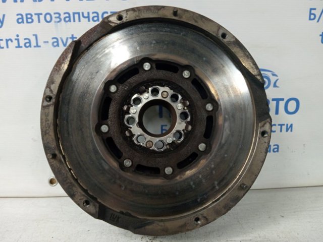 Маховик двигателя 134500R010 TOYOTA