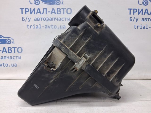 Корпус воздушного фильтра в сборе 1370066J00 SUZUKI