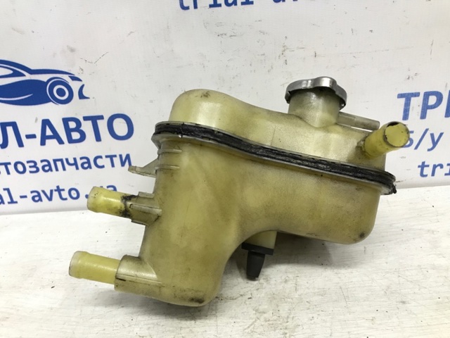  Расширительный бачок 1375A137 MITSUBISHI