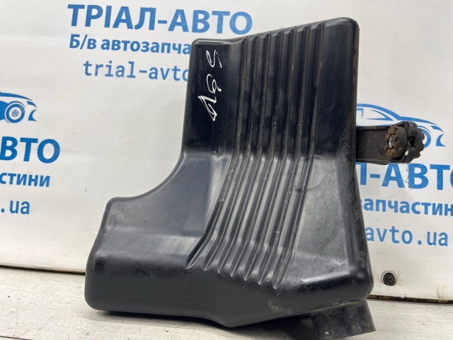 Резонатор воздушного фильтра 1376165J00 SUZUKI