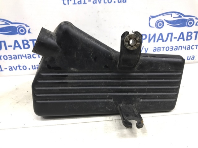 1376165J00 SUZUKI Резонатор воздушного фильтра купить в Каменское