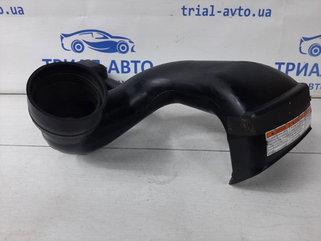 SUZUKI 1382065J00 Воздухозаборник воздушного фильтра в наличии Днепр