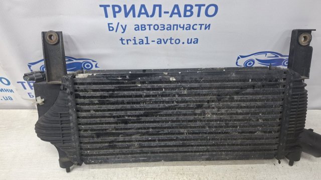 14461EB360 Радиатор интеркуллера купить Винница