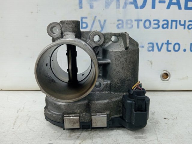 Дроссельная заслонка в сборе 1471500Q0A NISSAN