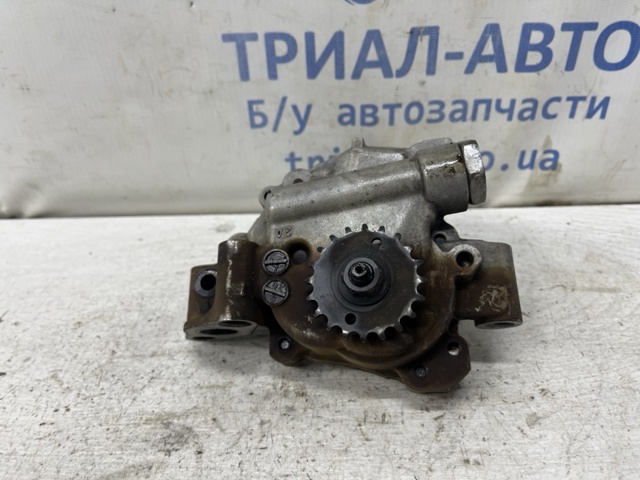 Насос масляный Toyota Solara