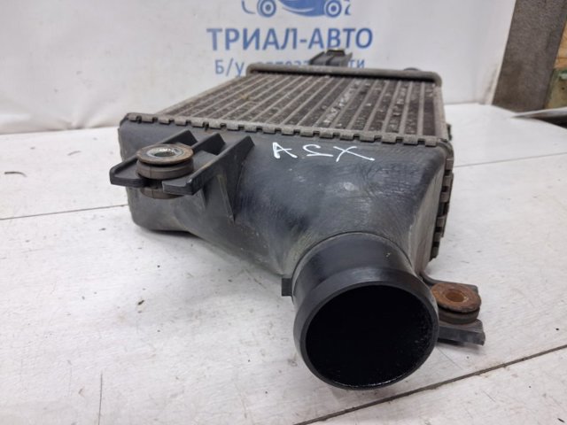 Охладитель наддувочного воздуха 1530A093 MITSUBISHI