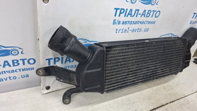 MITSUBISHI 1530A107 Радиатор интеркуллера в наличии Ровно