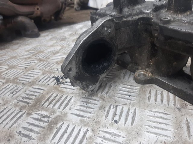 MITSUBISHI 1542A084 Коллектор впускной в наличии Черкассы