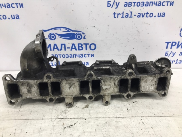 MITSUBISHI 1542A084 Коллектор впускной в наличии Киев