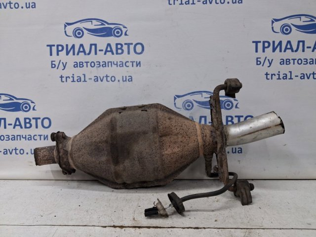 1570A519 MITSUBISHI Передняя часть глушителя купить в Винница