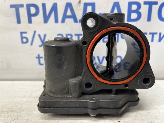 Дроссельная заслонка 1611800Q0G NISSAN