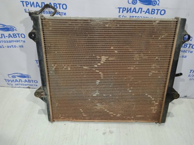 Радиатор 1640031351 TOYOTA