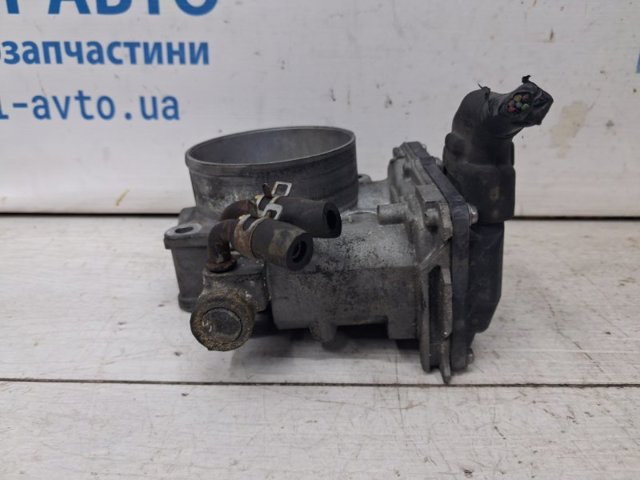16400RYEA11 HONDA купить в Ирпень