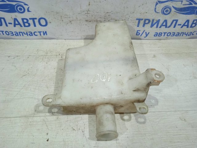 Расширительный бачок охлаждения 1647050100 TOYOTA