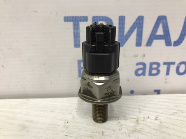 Датчик давления топлива 166381LA0A NISSAN