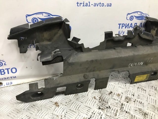 1668136010 TOYOTA Кронштейн радиатора нижний купить в Днепр