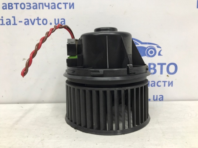 Электромотор печки 1696007 FORD