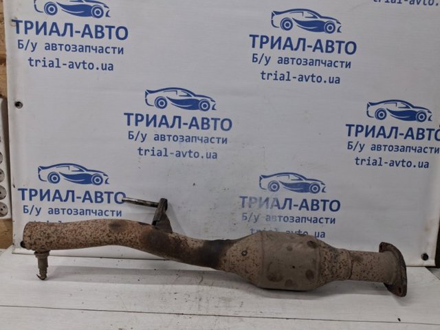 Глушитель, передняя часть 1741028551 TOYOTA