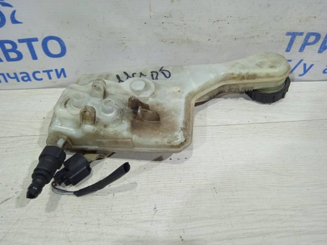 Бачок гидроусилителя 1742506 FORD