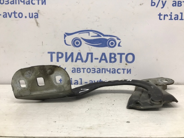 1750018 Петля капота левая купить Ирпень
