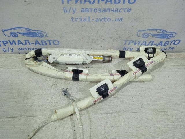 Шторка боковая правая 1764000 FORD