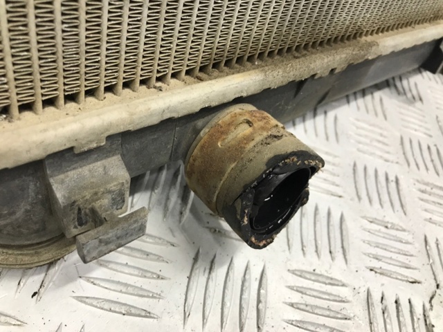 1770065J00 SUZUKI Радиатор купить в Сумы