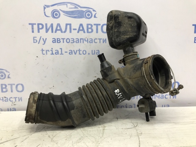 TOYOTA 1788028240 Выпускной патрубок воздушного фильтра в наличии Ровно