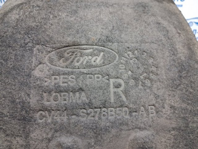 Подкрылок крыла заднего правый 1791085 FORD