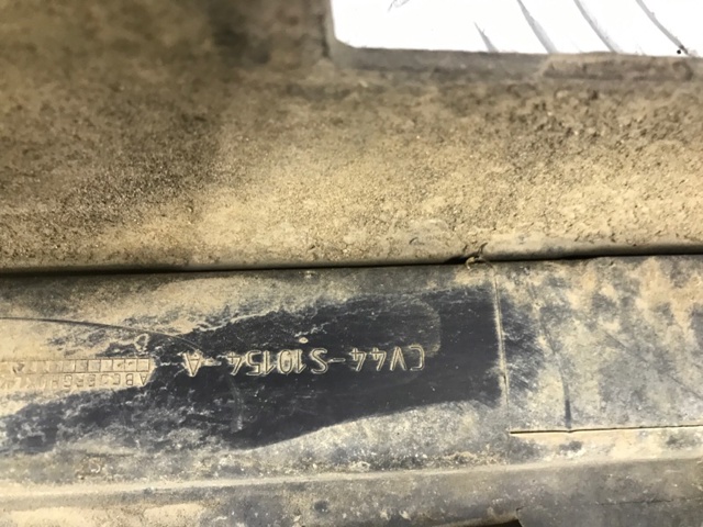 FORD 1818210 Накладка (молдинг) порога наружная правая в наличии Винница