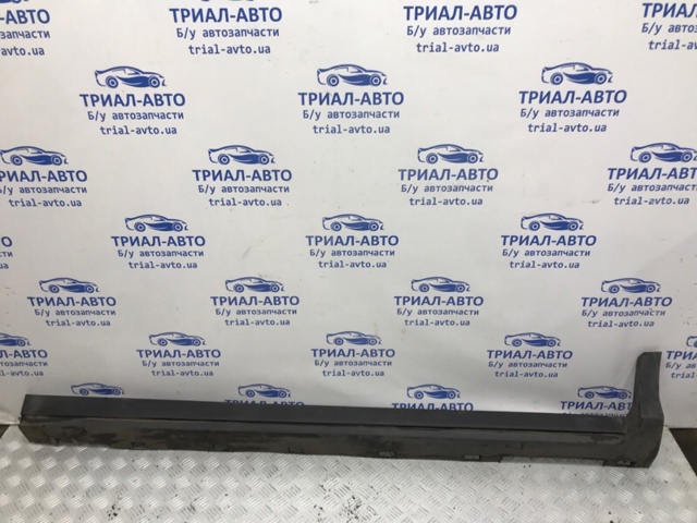 Накладка наружняя (молдинг) порога, левый 1818211 FORD