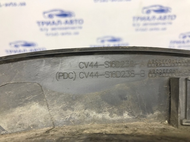 1818214 FORD Расширитель (накладка) арки переднего крыла правый купить в Ужгород