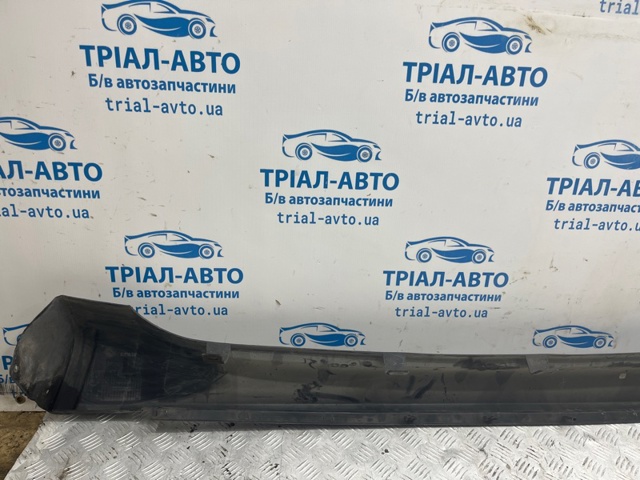 CHRYSLER 1GV69RXFAE Накладка (молдинг) порога наружная левая в наличии Сумы
