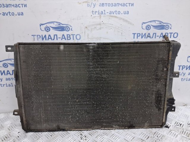 1K0121251BL Радиатор купить Ирпень