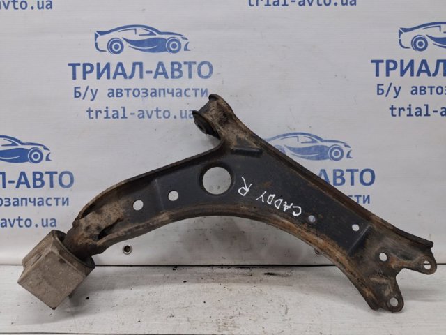 Нижний правый рычаг передней подвески Audi A3