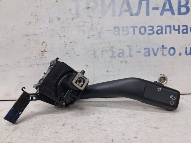Подрулевой правый переключатель  1K0953519 VAG