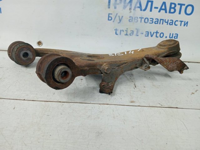 Балансир подвески задний левый 20252SC010 SUBARU